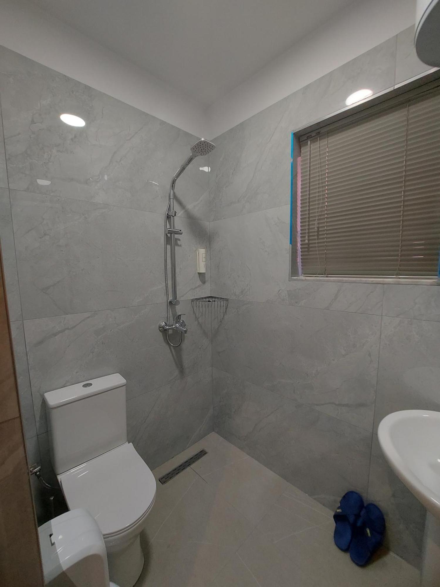 Center Cozy Nest Hotel Tiranë Luaran gambar