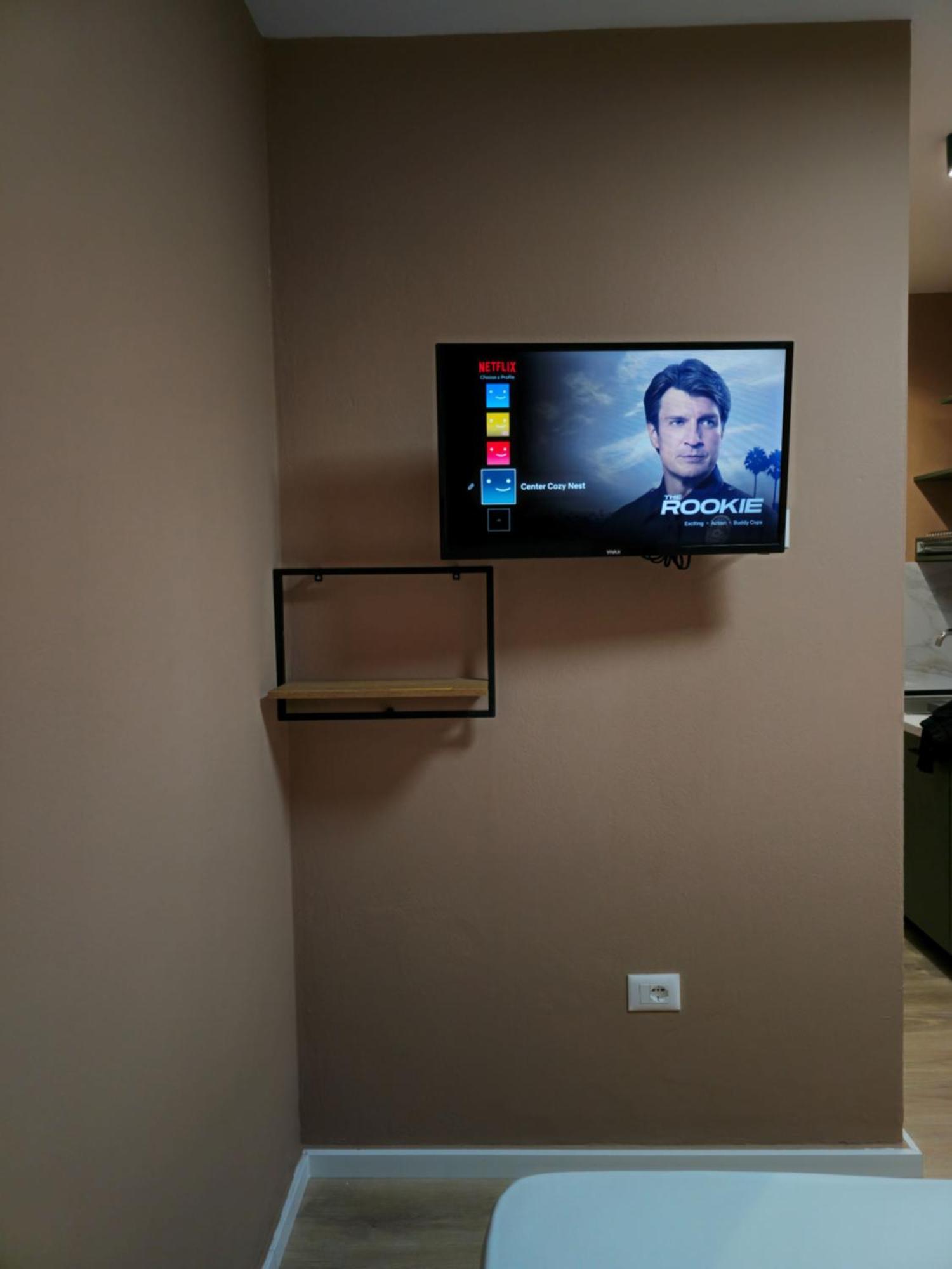 Center Cozy Nest Hotel Tiranë Luaran gambar