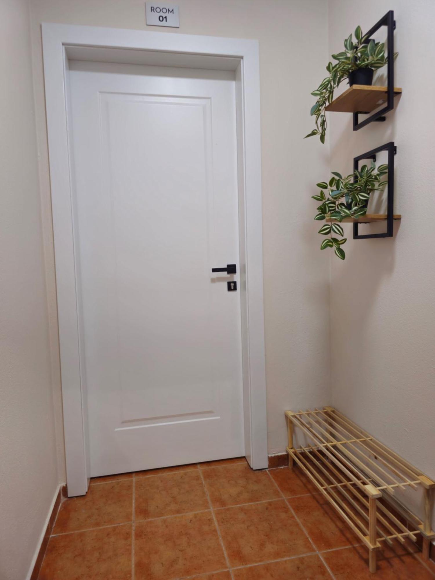 Center Cozy Nest Hotel Tiranë Luaran gambar